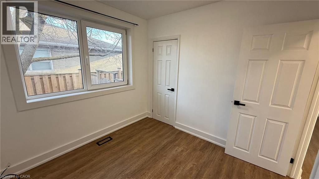 88 Longford Drive, Newmarket, Ontario  L3Y 2Y4 - Photo 8 - 40782237