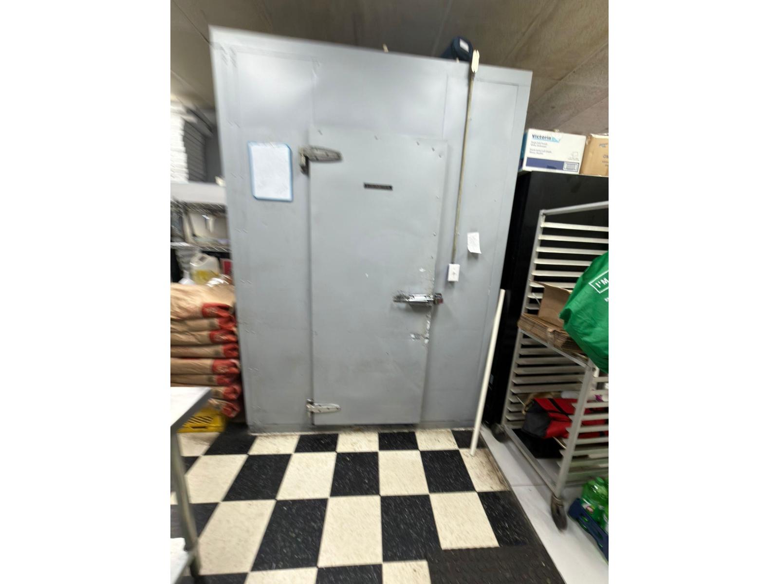 Unknown Address, ,    - Photo 9 - C8067383