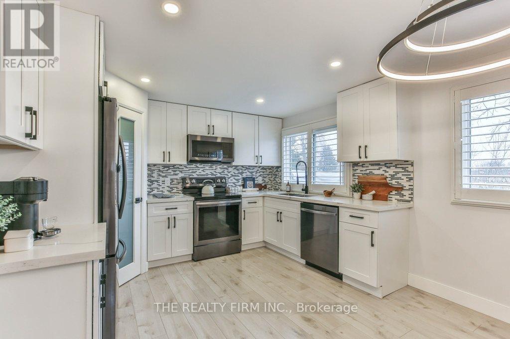 740 Notre Dame Drive, London South, Ontario  N6J 3B6 - Photo 18 - X12933670