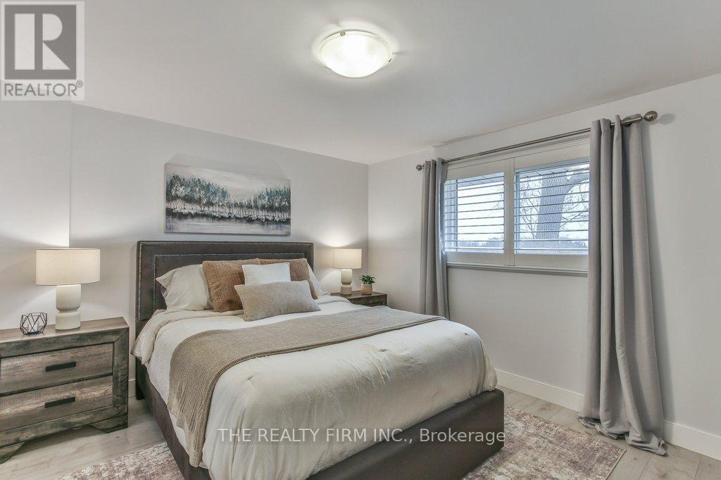 740 Notre Dame Drive, London South, Ontario  N6J 3B6 - Photo 25 - X12933670