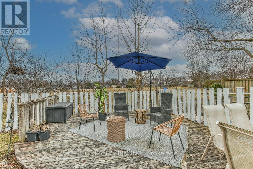 740 Notre Dame Drive, London South, Ontario  N6J 3B6 - Photo 46 - X12933670