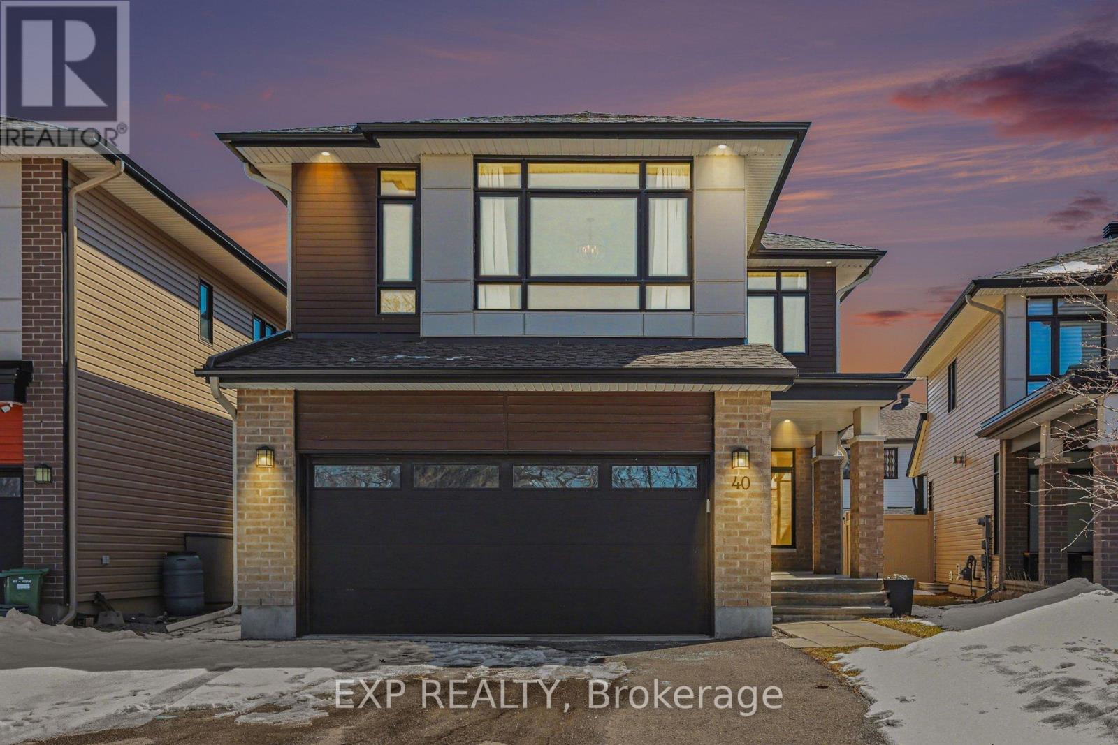 40 Baldcypress Way, Ottawa, Ontario  K2V 0L6 - Photo 2 - X12933672