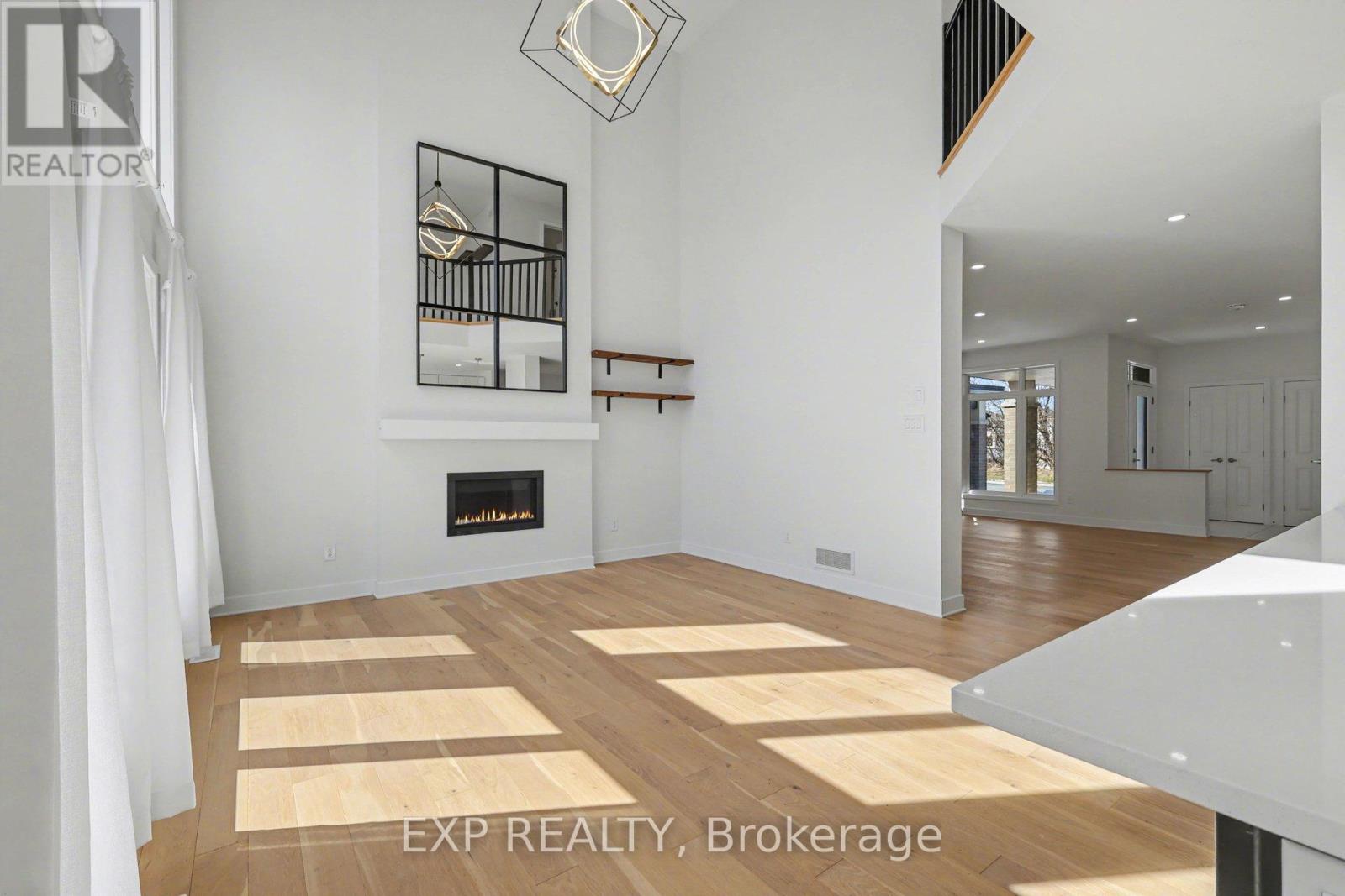 40 Baldcypress Way, Ottawa, Ontario  K2V 0L6 - Photo 23 - X12933672