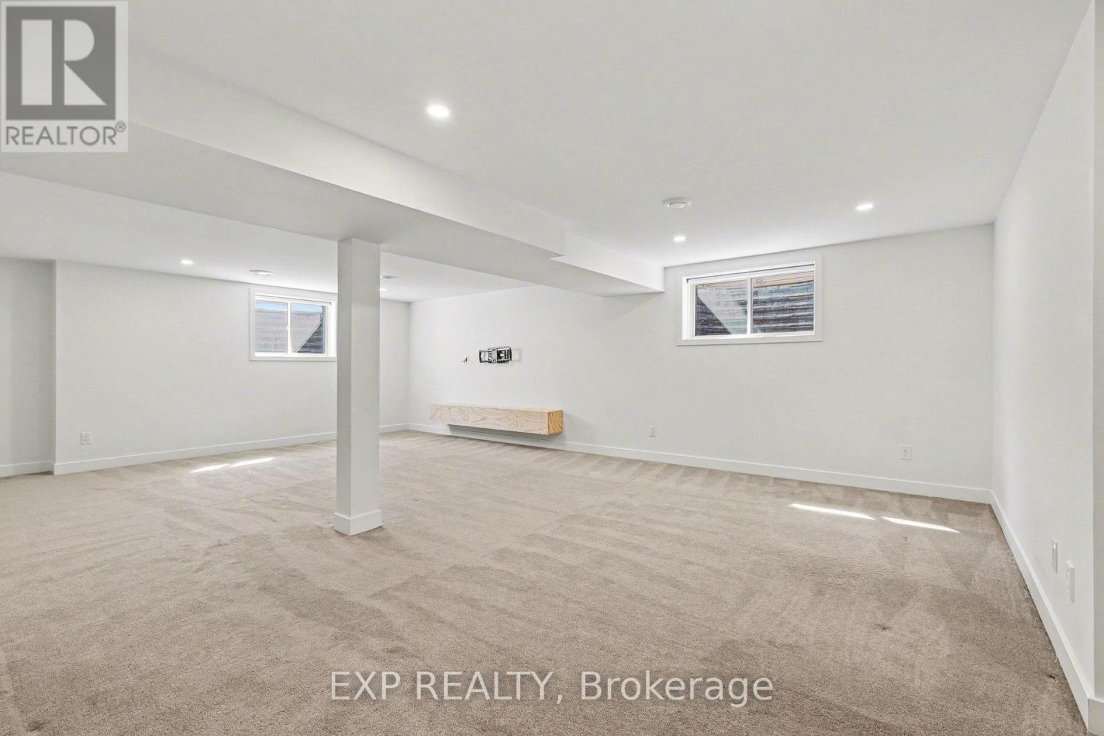 40 Baldcypress Way, Ottawa, Ontario  K2V 0L6 - Photo 40 - X12933672