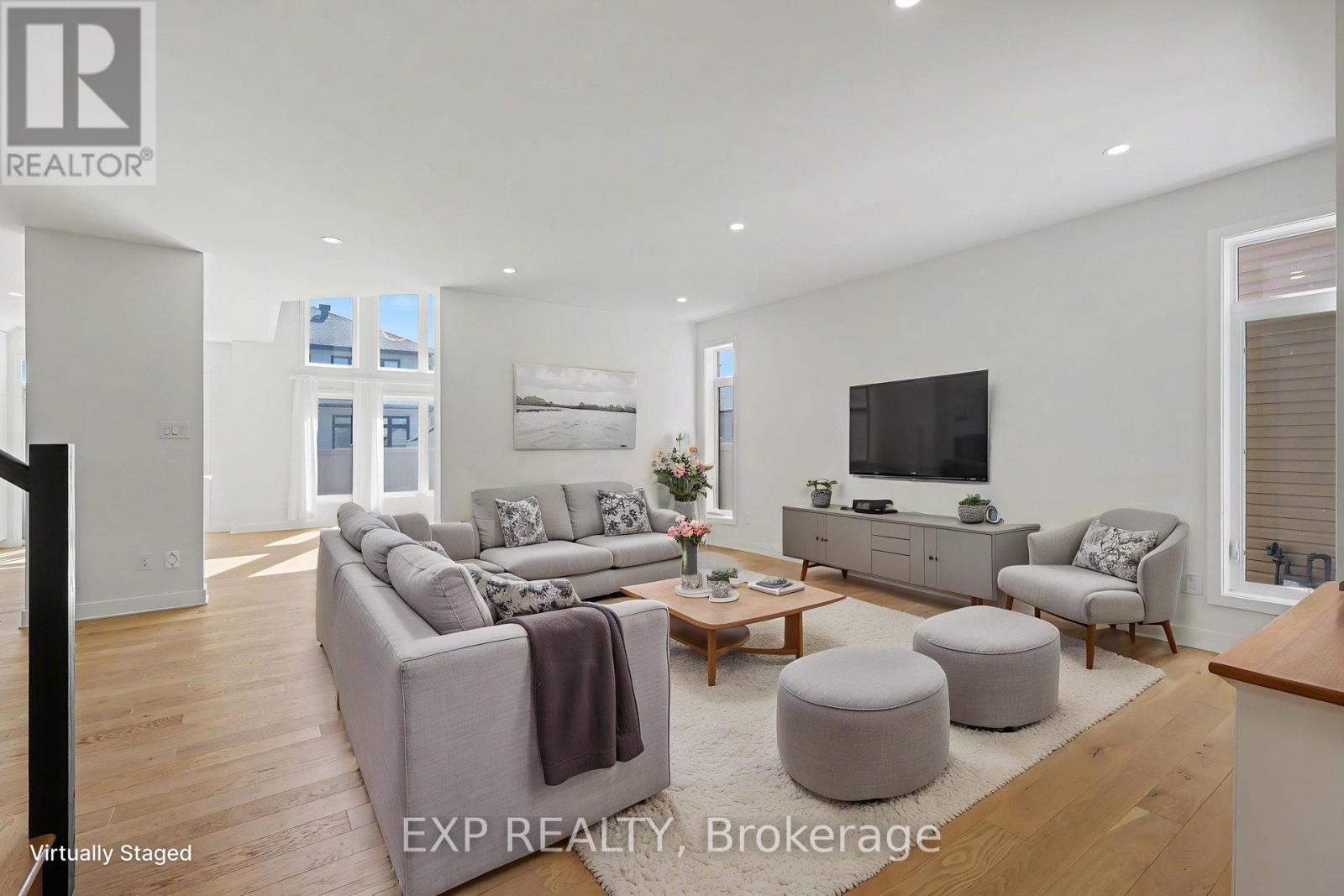 40 Baldcypress Way, Ottawa, Ontario  K2V 0L6 - Photo 6 - X12933672