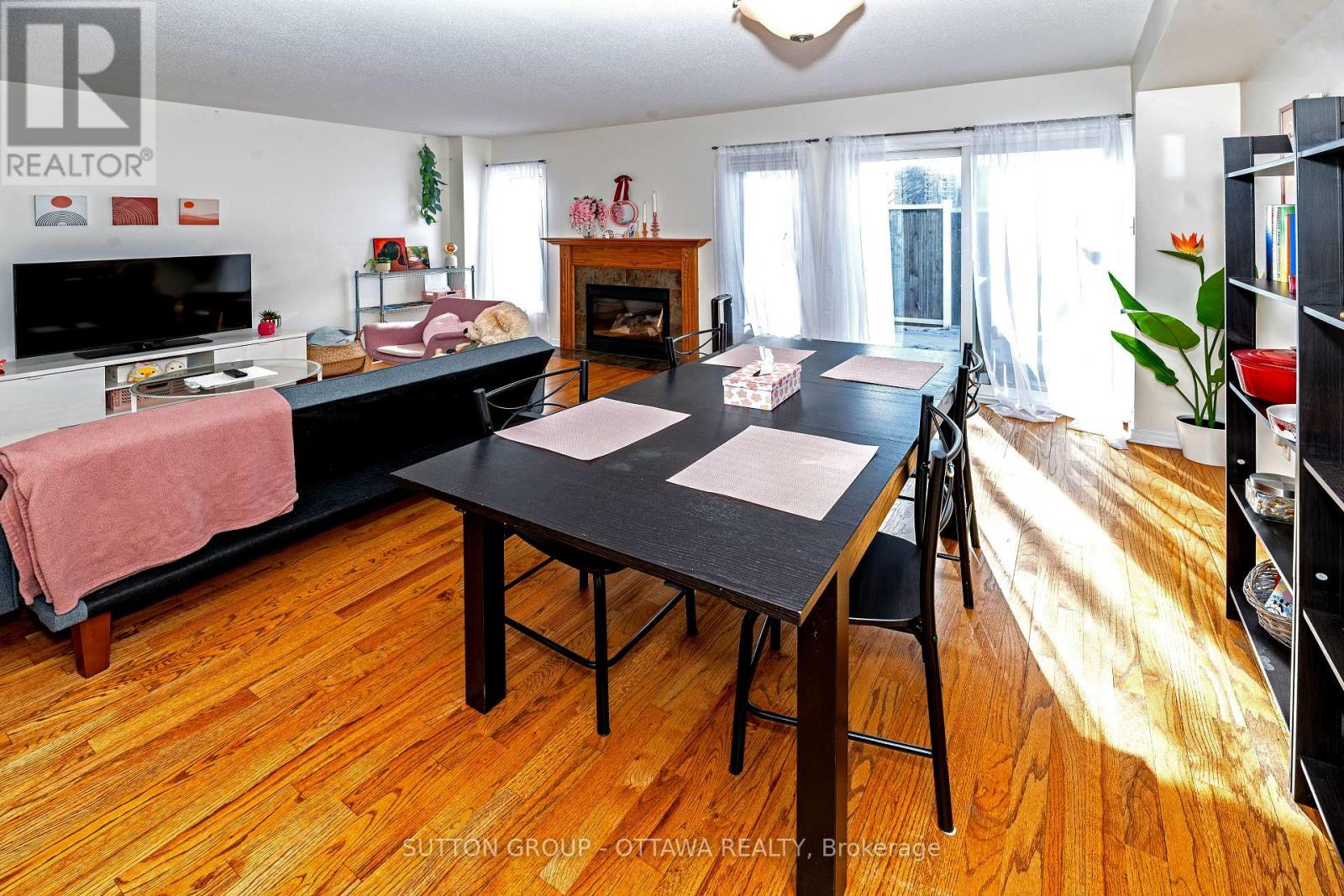 110 Chartley Private, Ottawa, Ontario  K1V 2J6 - Photo 15 - X12933678