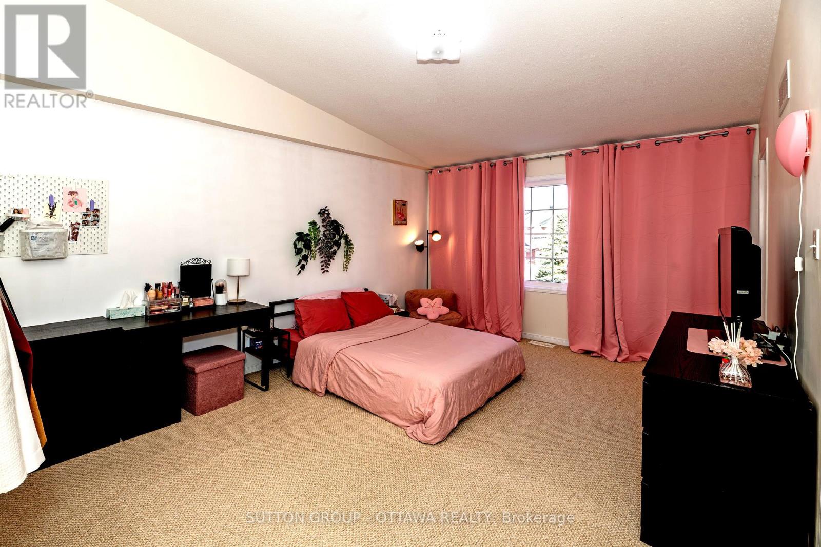 110 Chartley Private, Ottawa, Ontario  K1V 2J6 - Photo 19 - X12933678