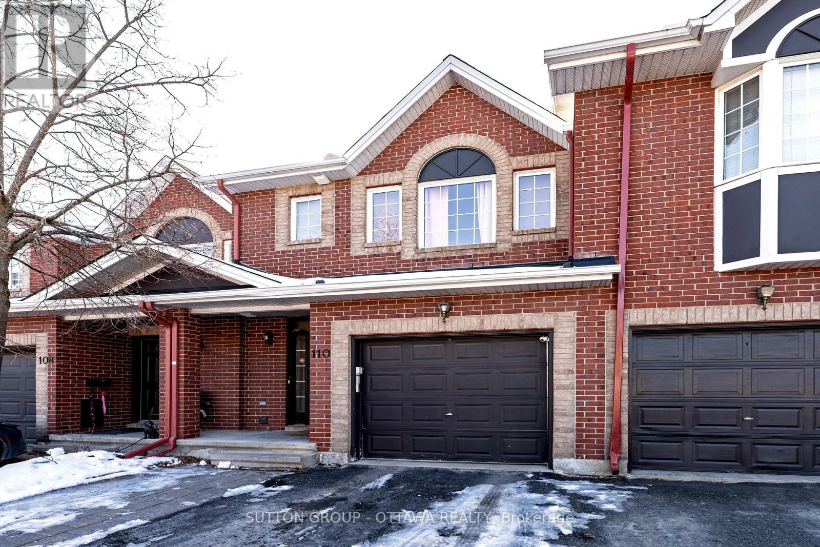 110 Chartley Private, Ottawa, Ontario  K1V 2J6 - Photo 2 - X12933678