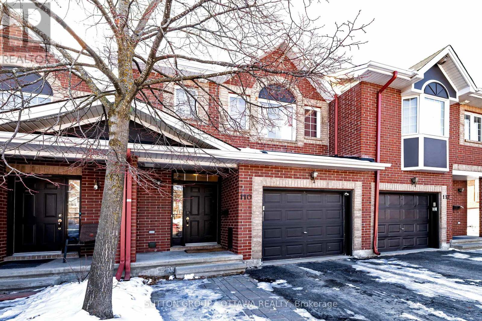 110 Chartley Private, Ottawa, Ontario  K1V 2J6 - Photo 3 - X12933678