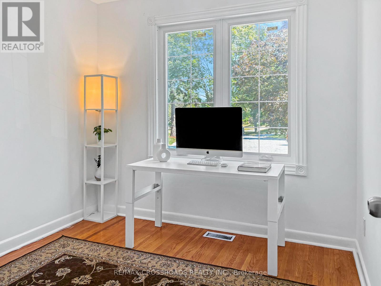 46 Ronway Crescent, Toronto, Ontario  M1J 2S2 - Photo 14 - E12933690