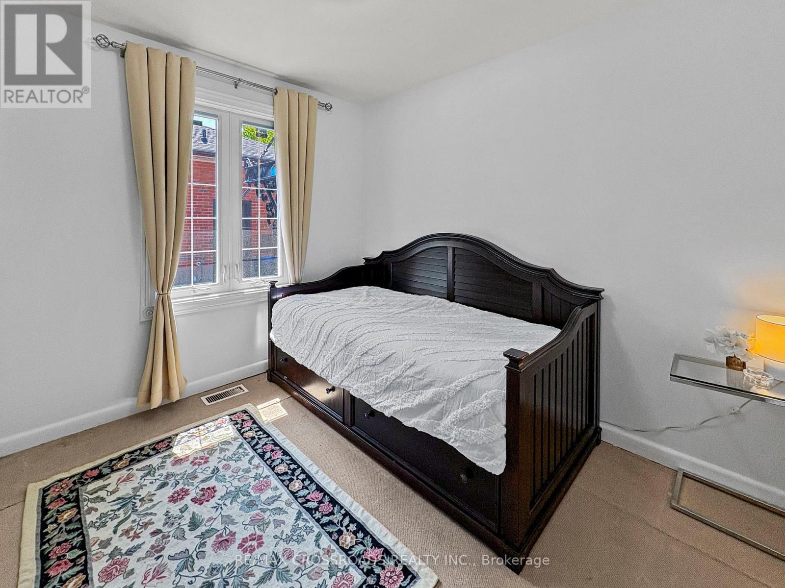 46 Ronway Crescent, Toronto, Ontario  M1J 2S2 - Photo 16 - E12933690