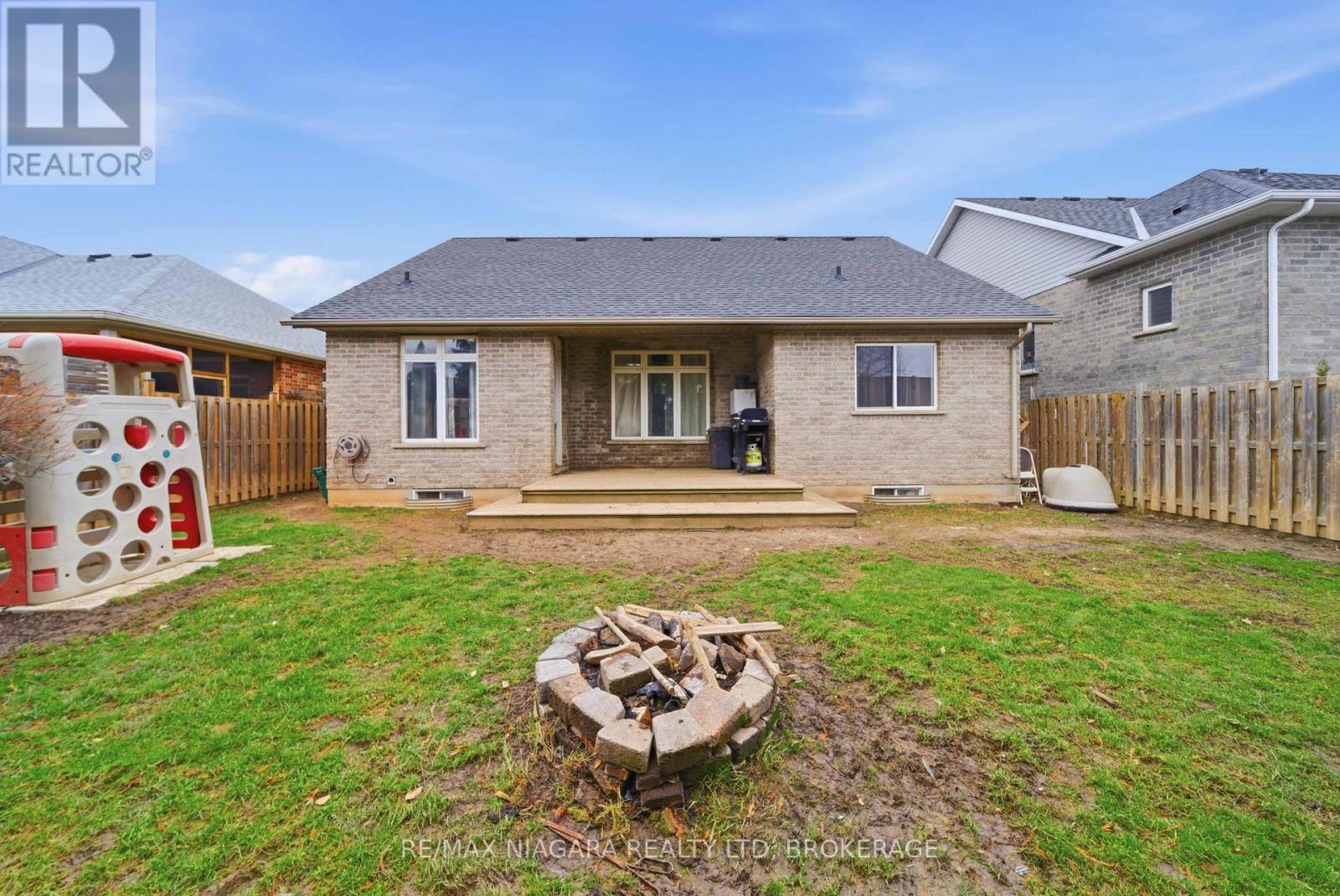 3645 Carver Street, Fort Erie, Ontario  L0S 1S0 - Photo 27 - X12933696