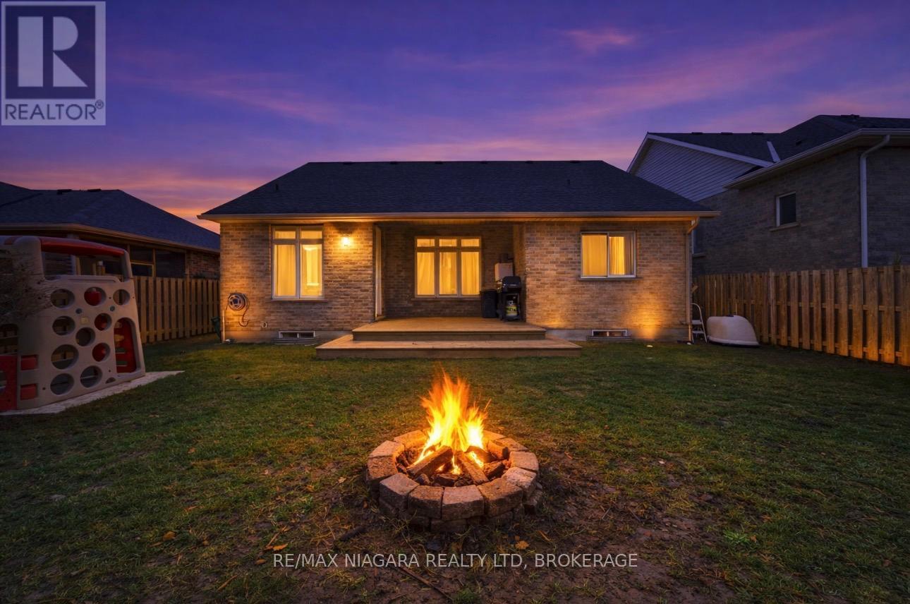 3645 Carver Street, Fort Erie, Ontario  L0S 1S0 - Photo 28 - X12933696