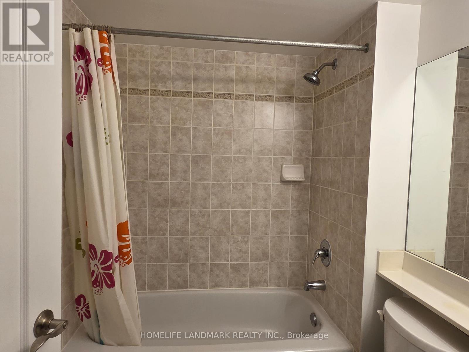 211 - 7363 Kennedy Road, Markham, Ontario  L3R 1G8 - Photo 8 - N12832136