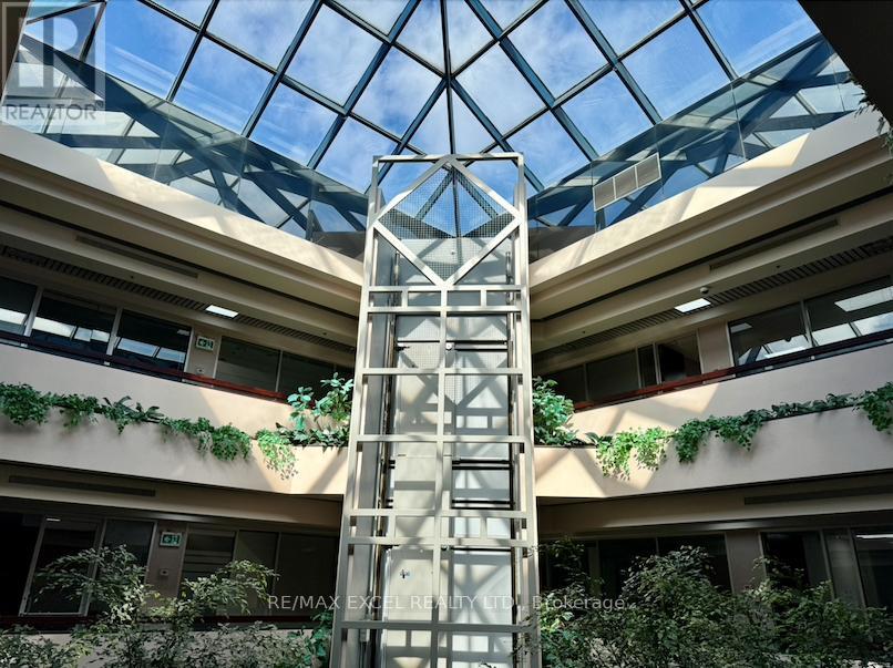 200 - 50 Acadia Avenue, Markham, Ontario  L3R 0B3 - Photo 5 - N12933682