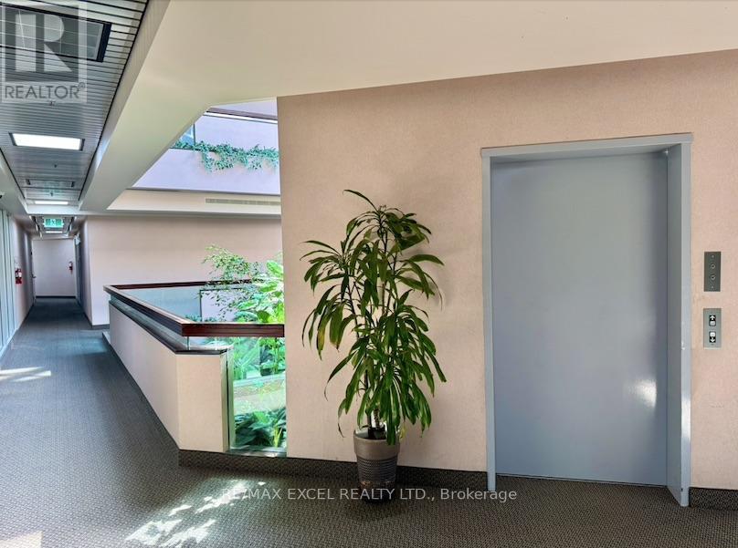 305 - 50 Acadia Avenue, Markham, Ontario  L3R 0B3 - Photo 6 - N12933684