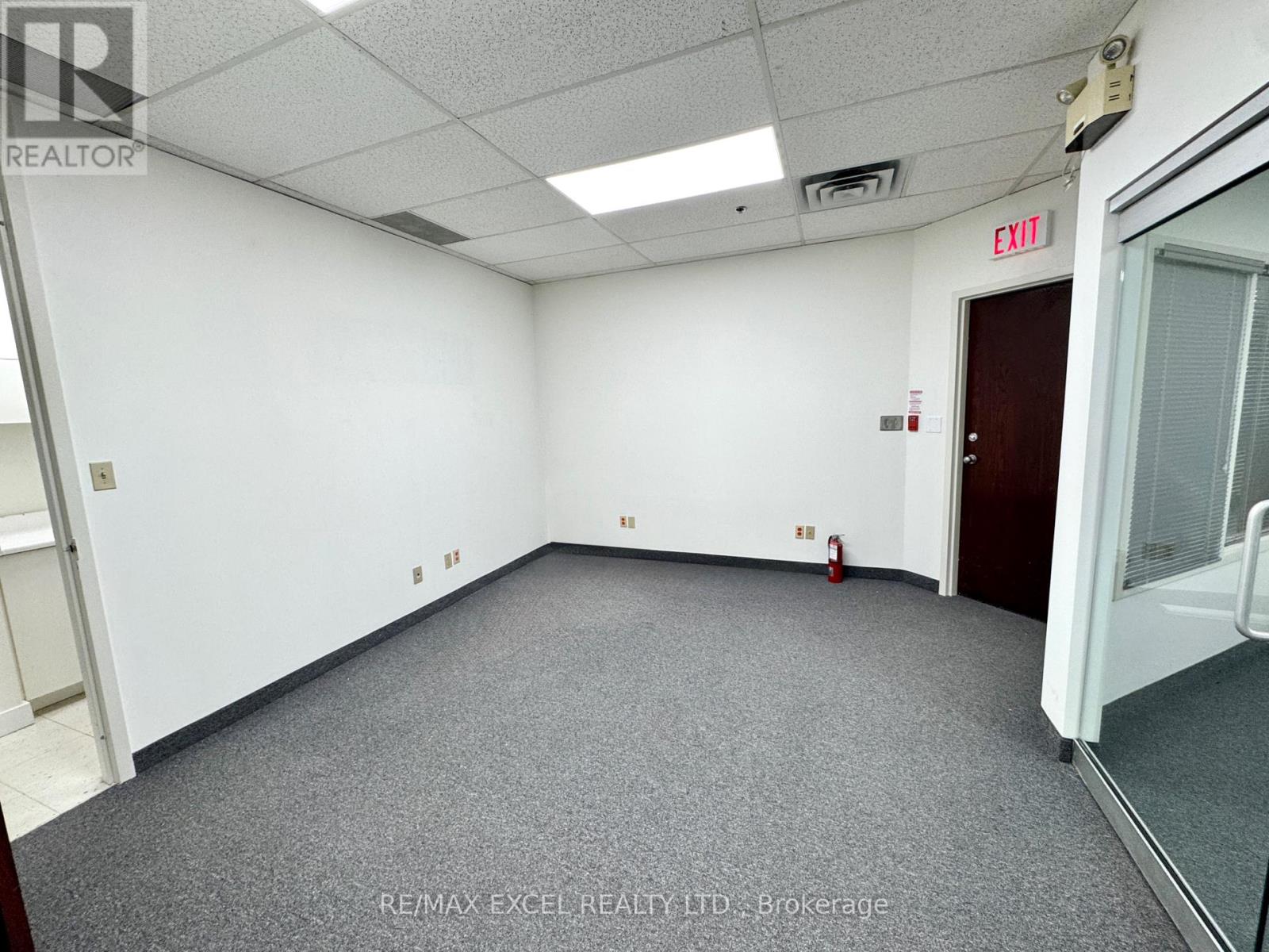 305 - 50 Acadia Avenue, Markham, Ontario  L3R 0B3 - Photo 8 - N12933684
