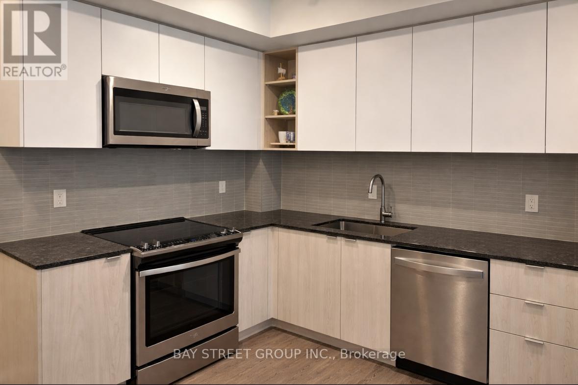 316 - 100 Eagle Rock Way, Vaughan, Ontario  L6A 5B9 - Photo 7 - N12933700