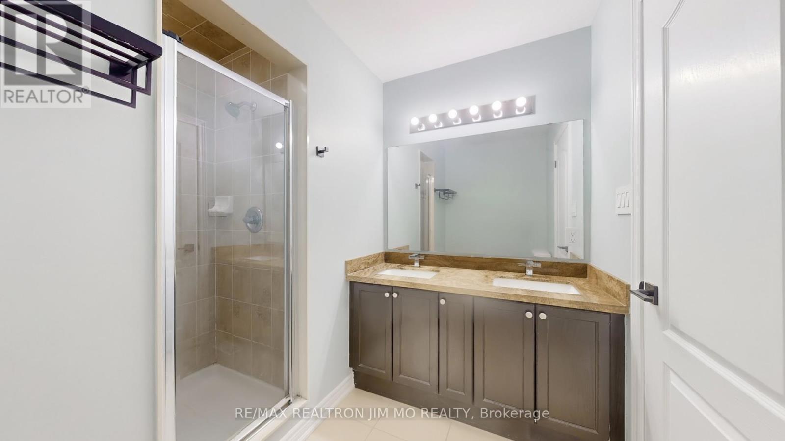 1772 Donald Cousens Parkway, Markham, Ontario  L6B 0V5 - Photo 26 - N12933702