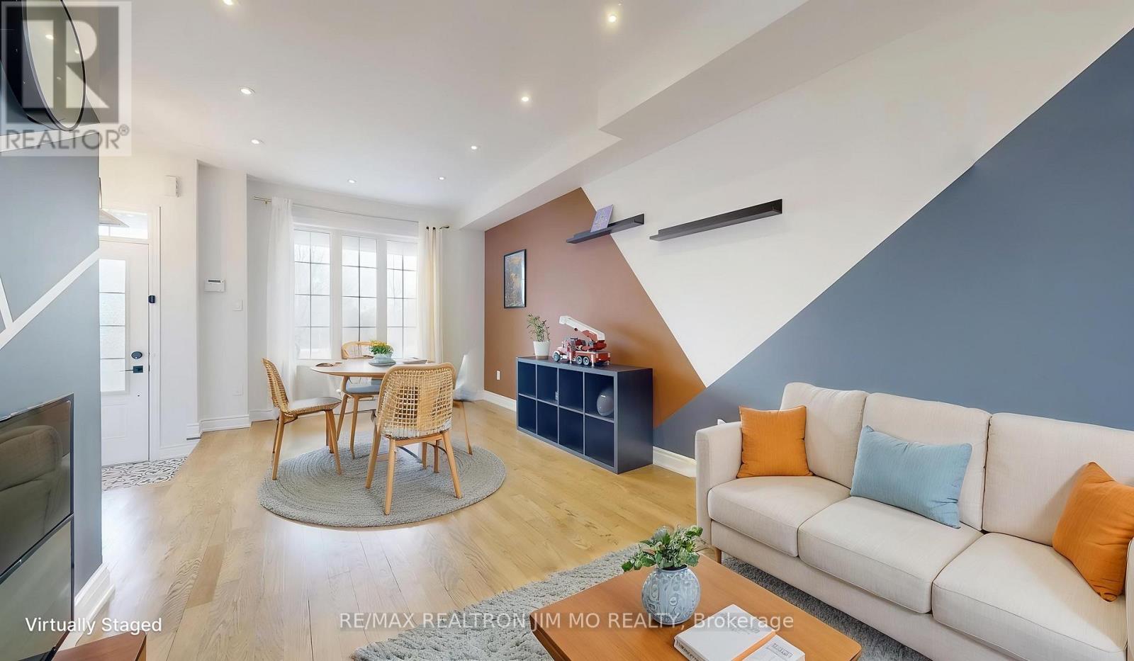 1772 Donald Cousens Parkway, Markham, Ontario  L6B 0V5 - Photo 4 - N12933702