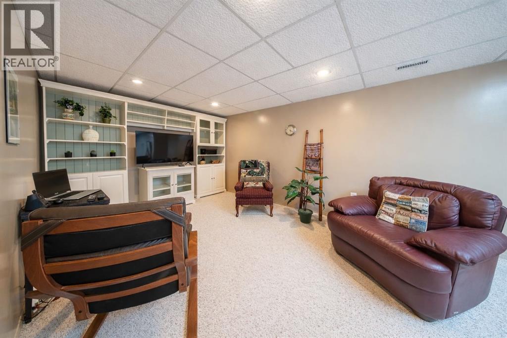 23 Bettenson Street, Red Deer, Alberta  T4R 1J5 - Photo 12 - A2295846