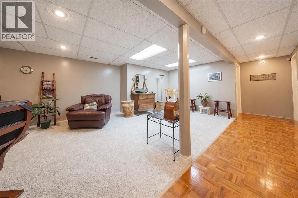 23 Bettenson Street, Red Deer, Alberta  T4R 1J5 - Photo 24 - A2295846