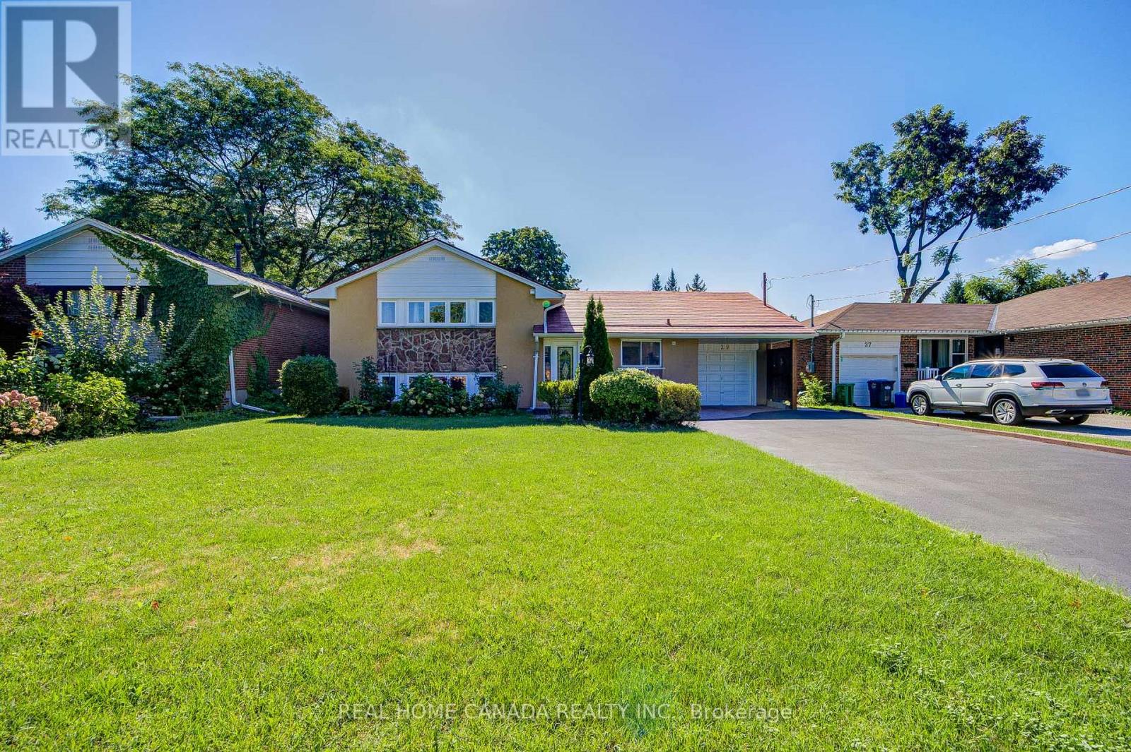 29 ELLESBORO DRIVE, Mississauga, Ontario