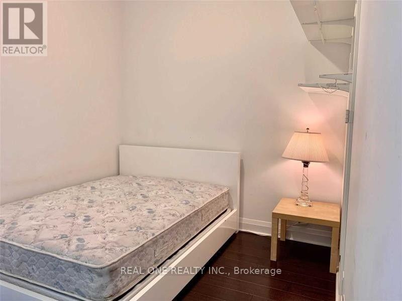 5204 - 1080 Bay Street, Toronto, Ontario  M5S 0A5 - Photo 8 - C12933730