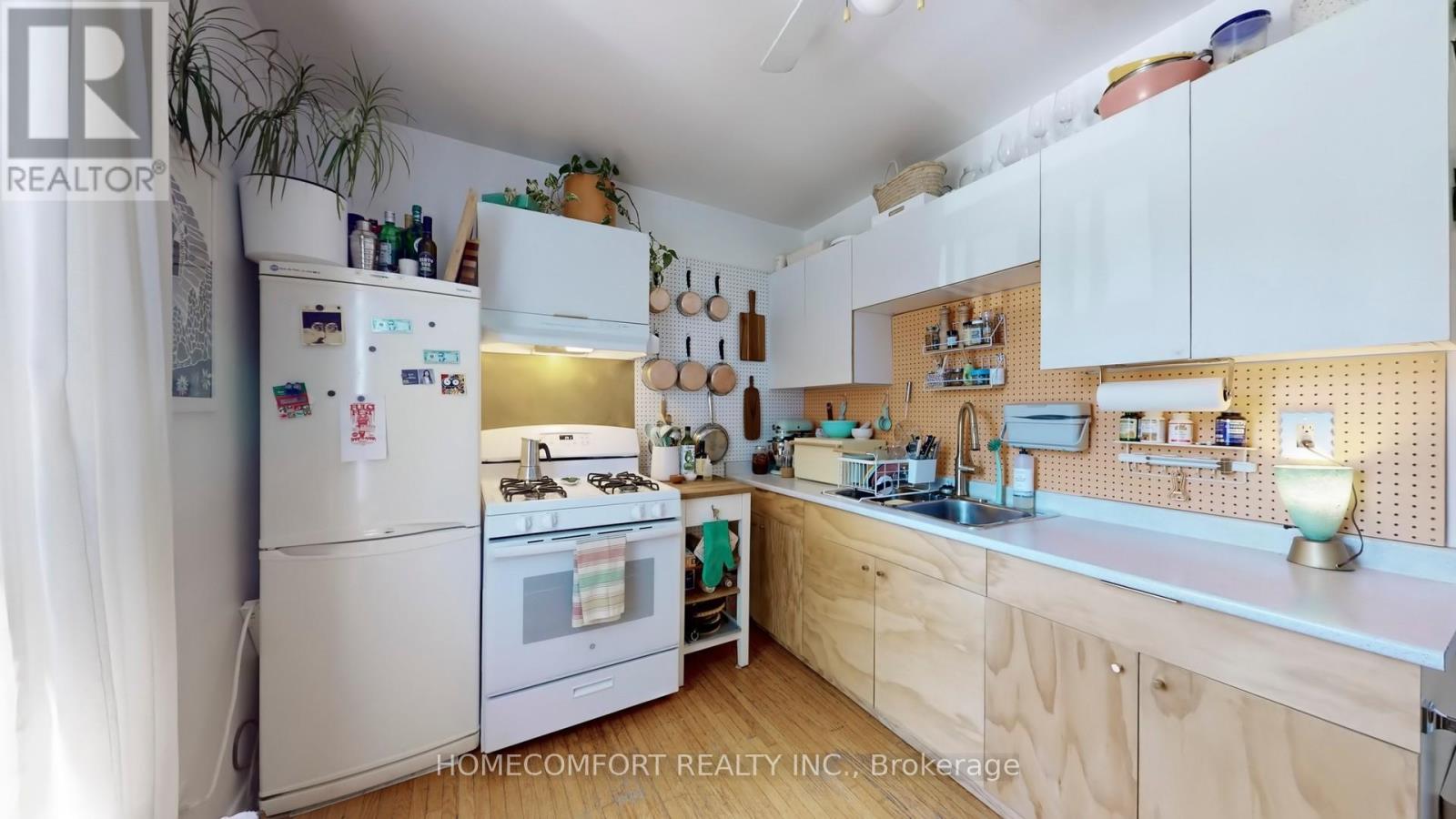 230 Robert Street, Toronto, Ontario  M5S 2K7 - Photo 28 - C12933754