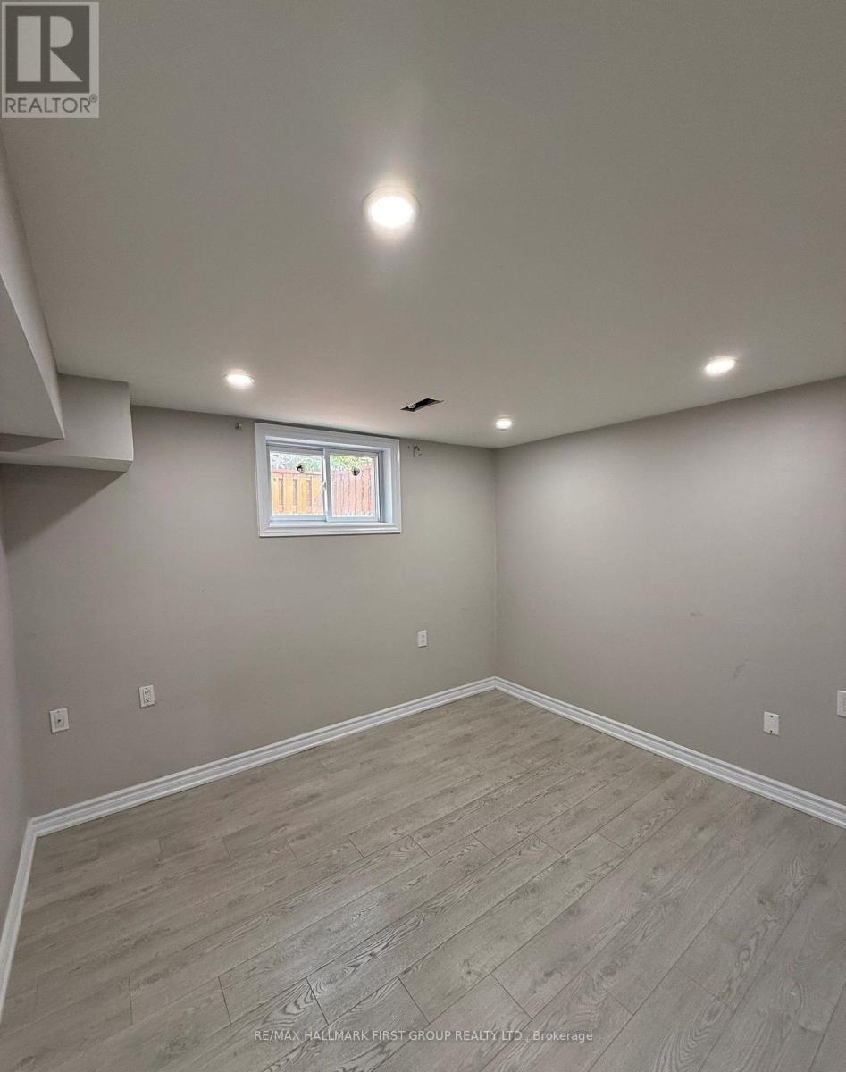 Bsmt - 1620 Mcbrady Crescent, Pickering, Ontario  L1X 2B6 - Photo 3 - E12933732