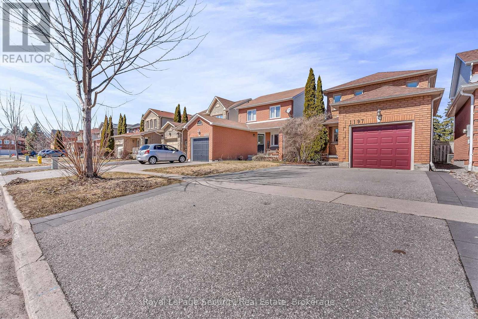 1197 Beaver Valley Crescent, Oshawa, Ontario  L1J 8N1 - Photo 4 - E12933758