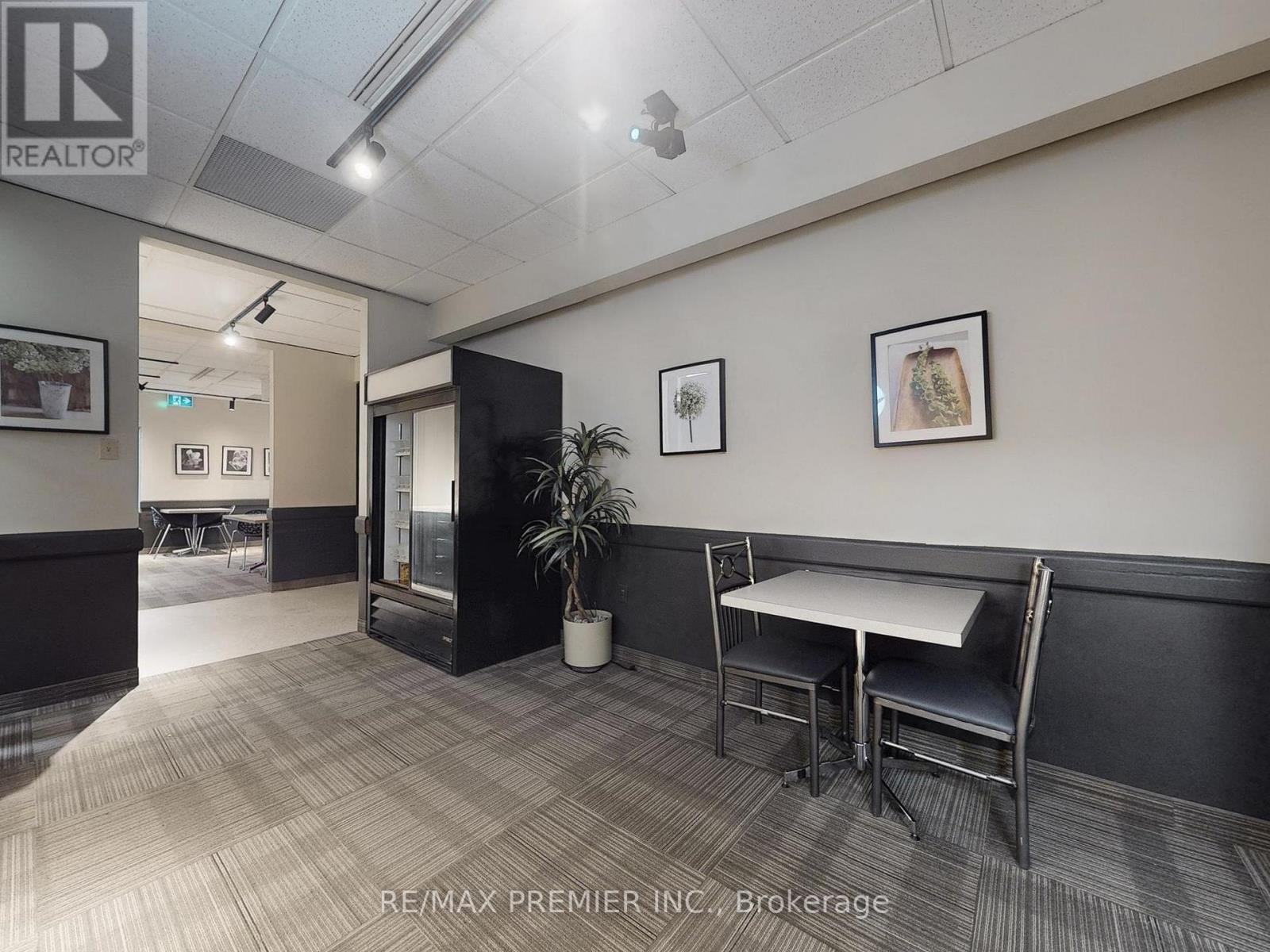 100, 103 - 3390 South Service Road, Burlington, Ontario  L7N 3J5 - Photo 7 - W12933708