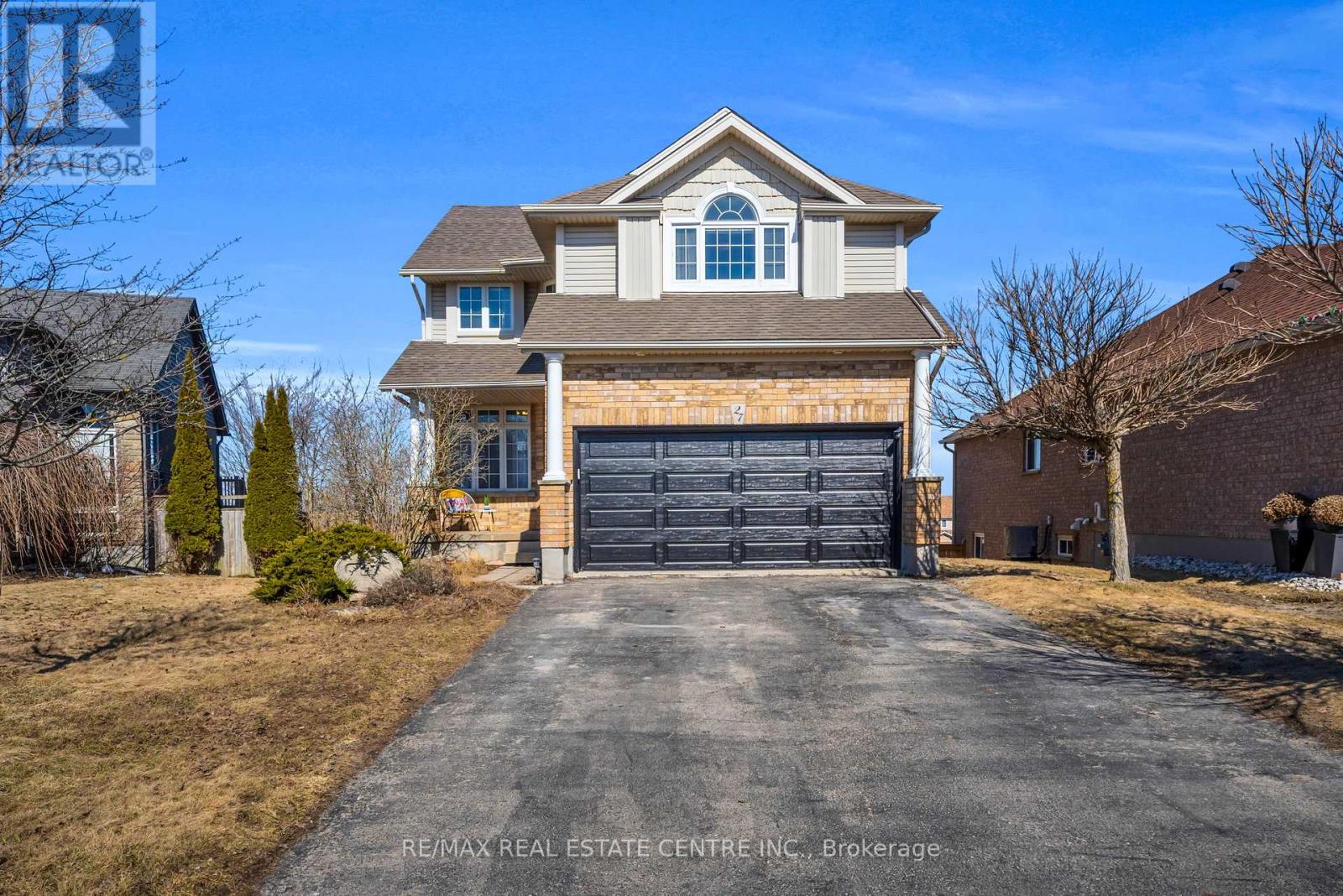 27 CAMERON COURT, Orangeville, Ontario