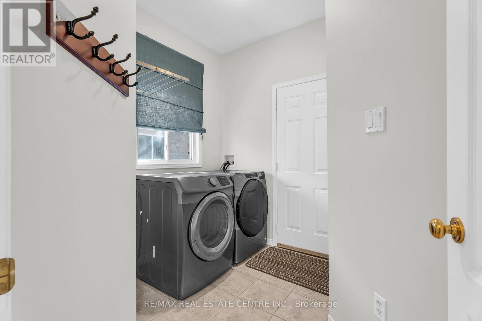 27 Cameron Court, Orangeville, Ontario  L9W 5G8 - Photo 25 - W12933722