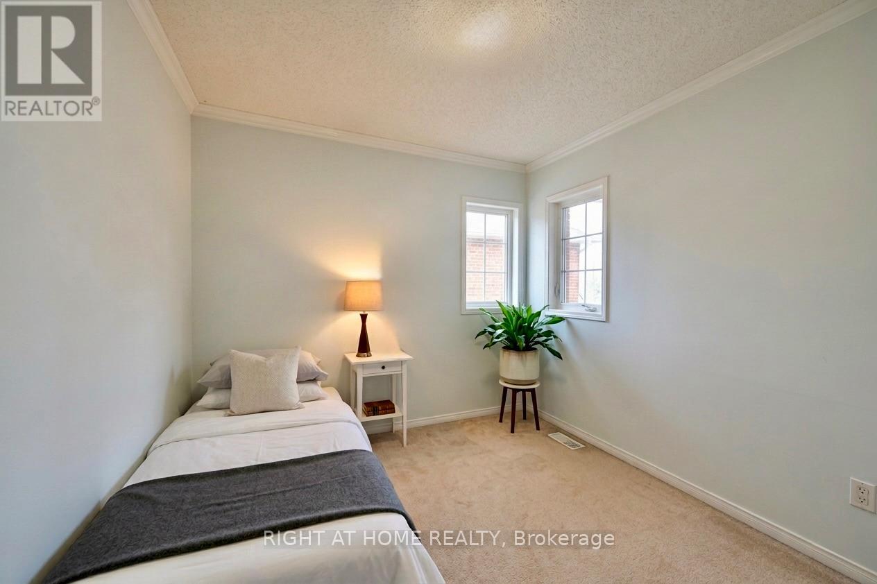 1 - 11 West Deane Park Drive, Toronto, Ontario  M9B 2R5 - Photo 14 - W12933726