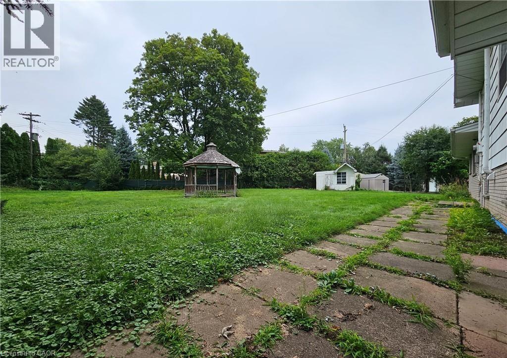 151 Seneca Court, Ancaster, Ontario  L9G 3C1 - Photo 4 - 40815994