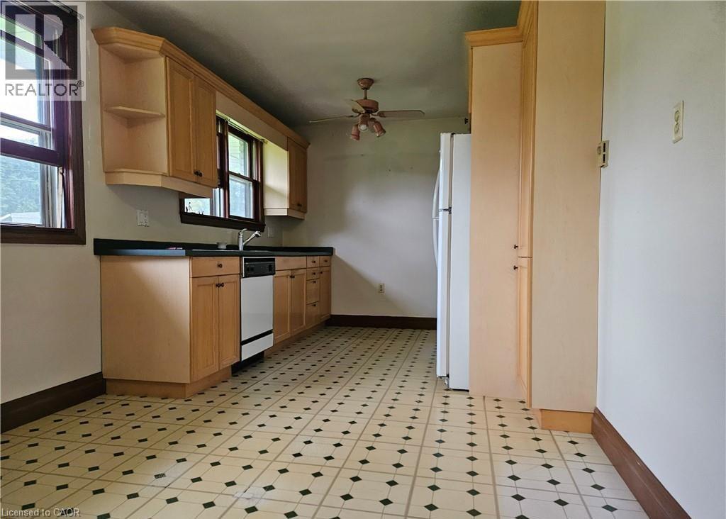 151 Seneca Court, Ancaster, Ontario  L9G 3C1 - Photo 10 - 40815994