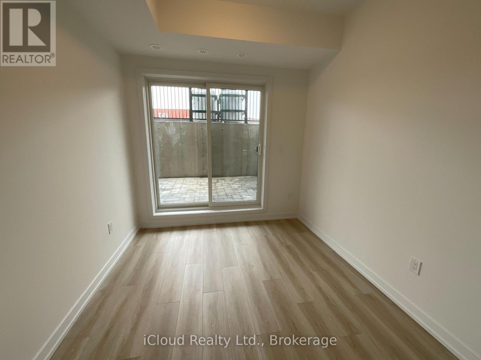 25 PALACE ST STREET, Kitchener, Ontario