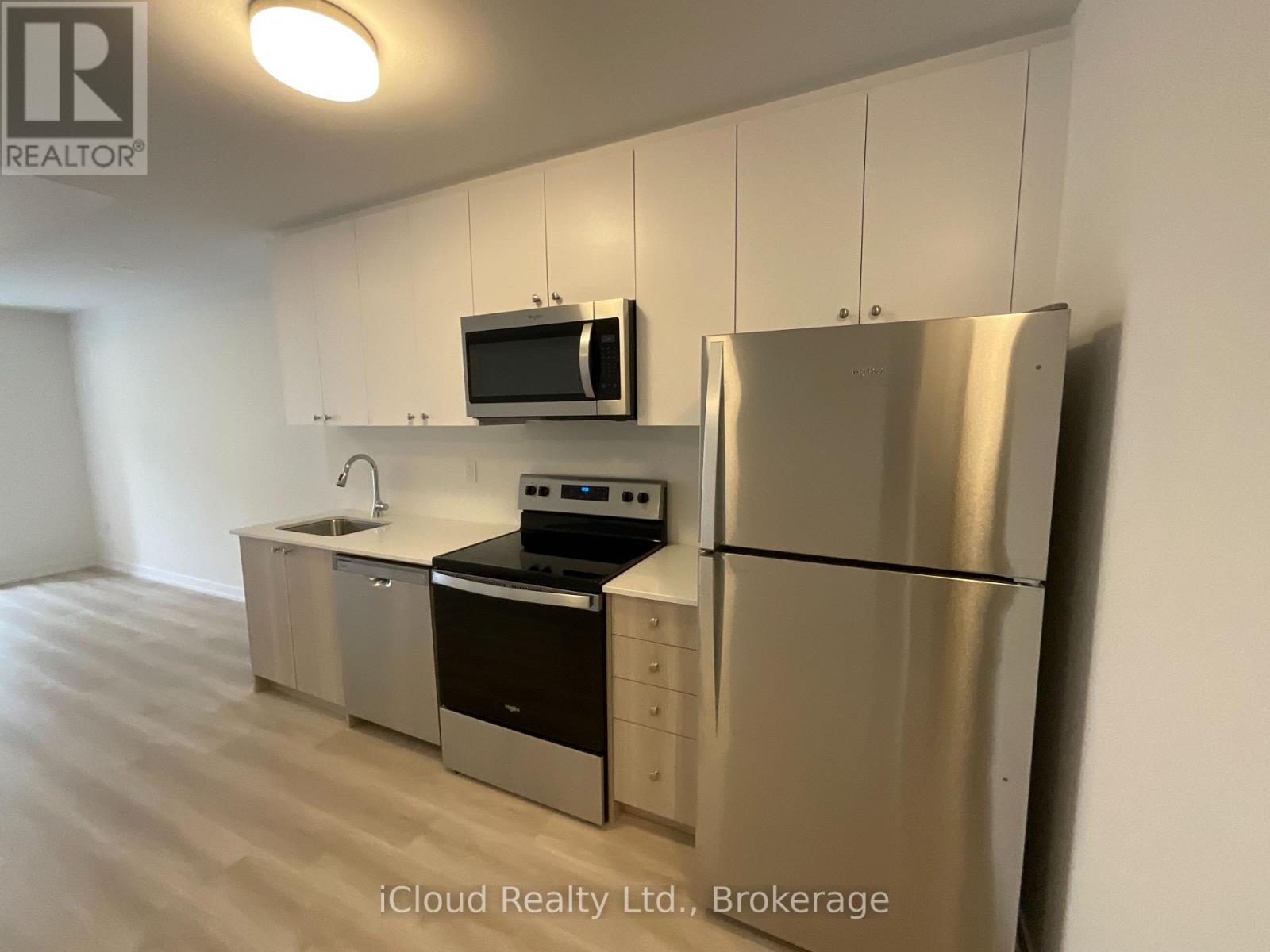 25 Palace St Street, Kitchener, Ontario  N2E 3M6 - Photo 13 - X12933724