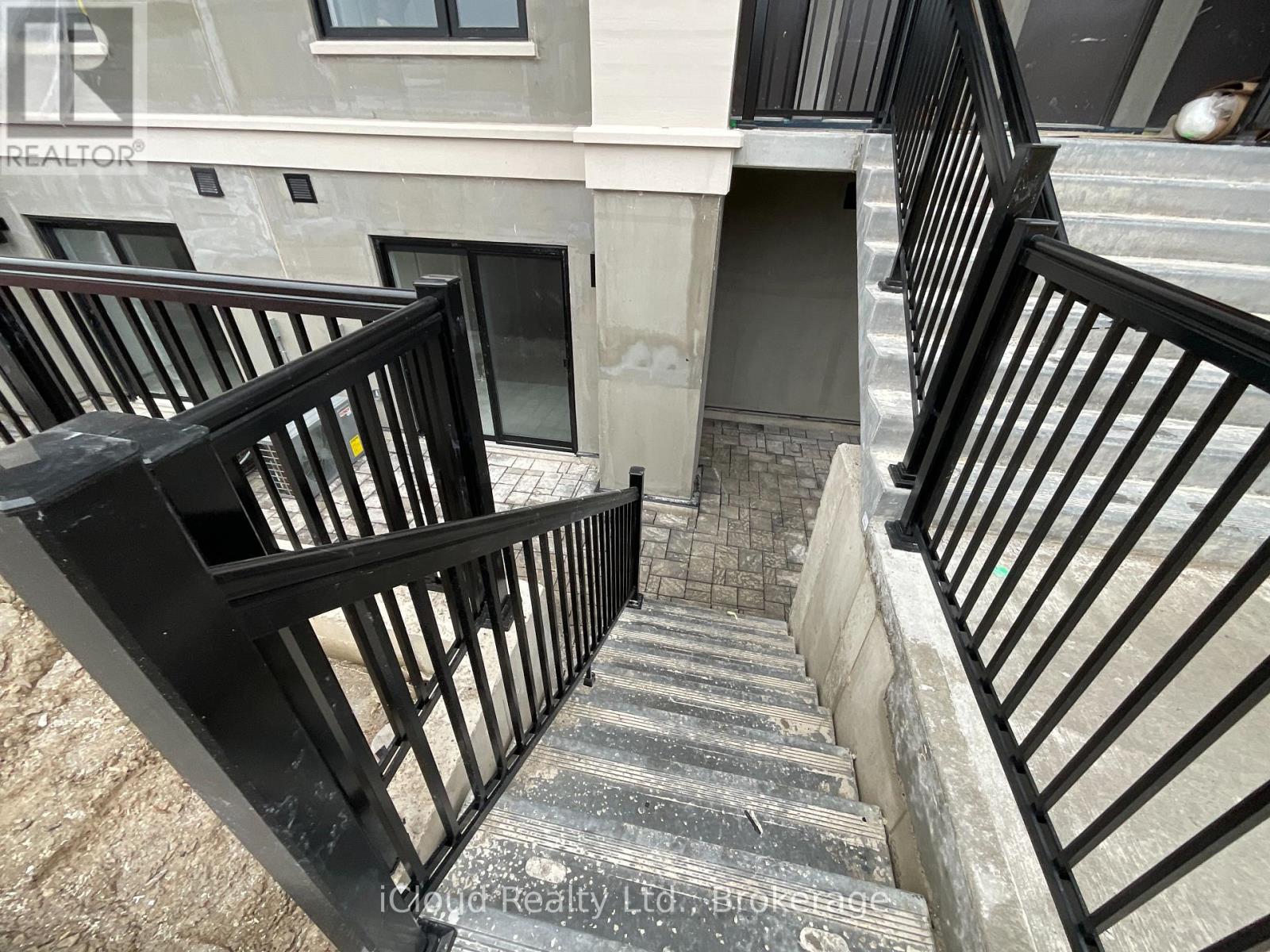 25 Palace St Street, Kitchener, Ontario  N2E 3M6 - Photo 22 - X12933724