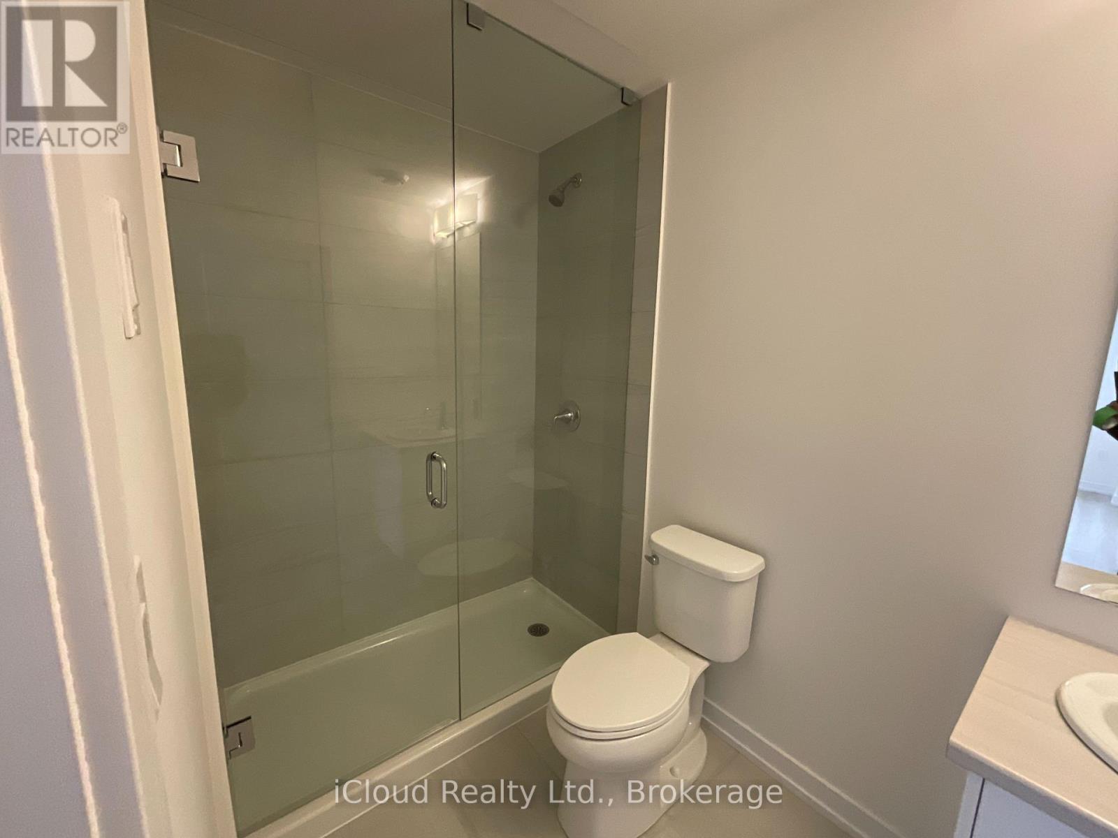 25 Palace St Street, Kitchener, Ontario  N2E 3M6 - Photo 7 - X12933724