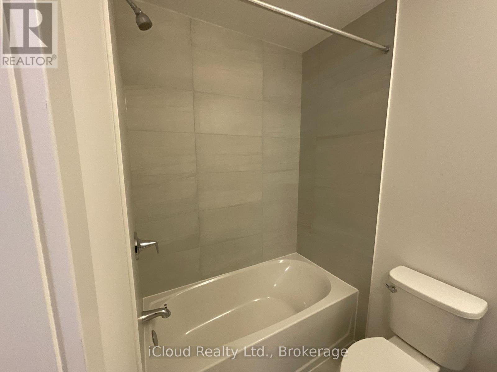 25 Palace St Street, Kitchener, Ontario  N2E 3M6 - Photo 9 - X12933724