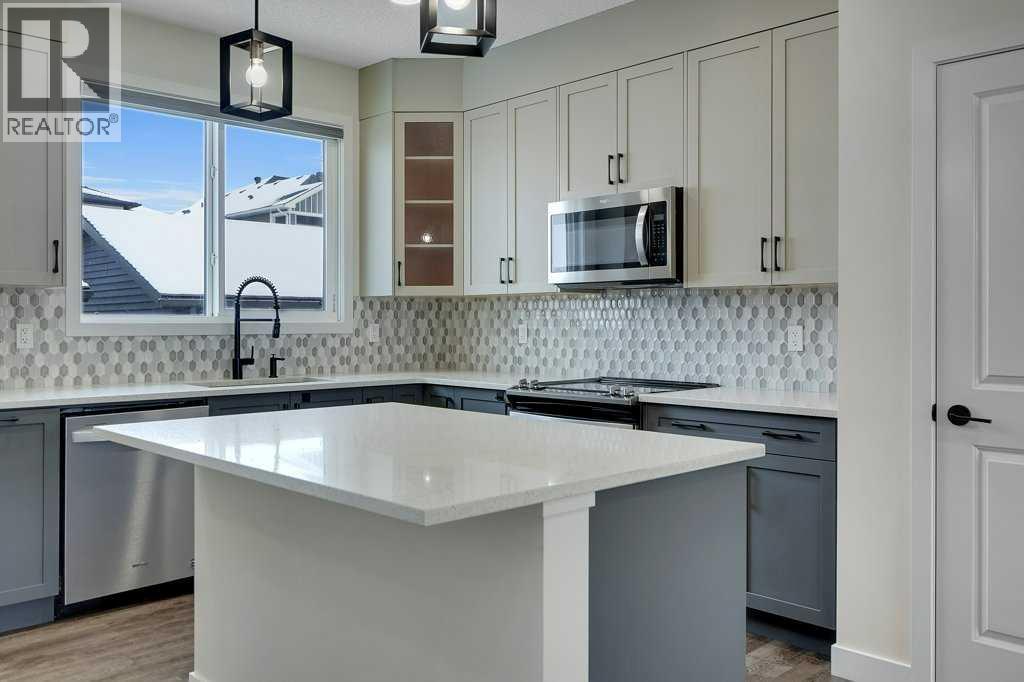 103 Highview Gate Se, Airdrie, Alberta  T4A 3L6 - Photo 12 - A2296688