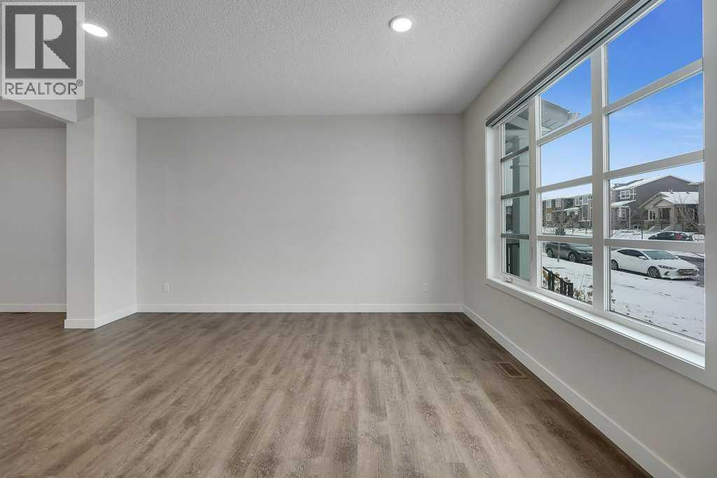 103 Highview Gate Se, Airdrie, Alberta  T4A 3L6 - Photo 7 - A2296688