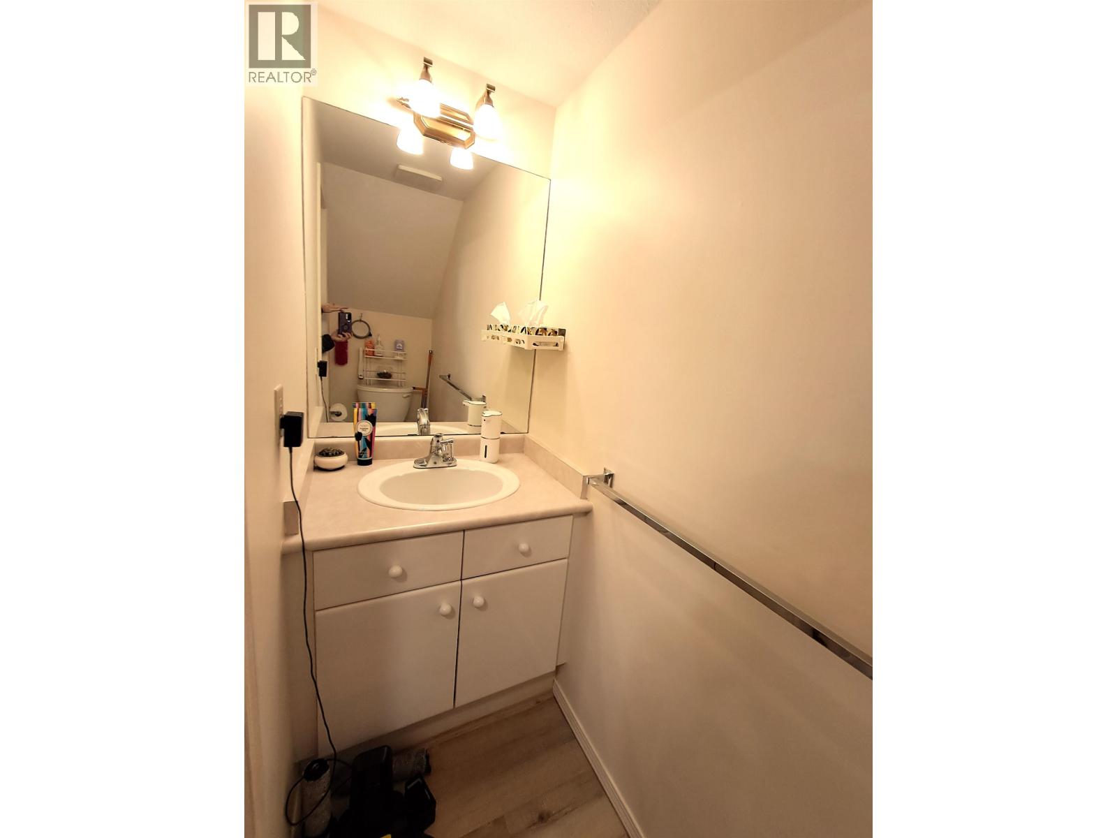 12 8711 General Currie Road, Richmond, British Columbia  V6Y 1M3 - Photo 9 - R3104358