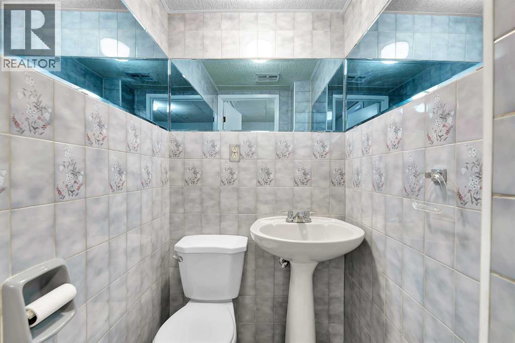 6019 Norfolk Drive Nw, Calgary, Alberta  T2K 5J7 - Photo 42 - A2296557