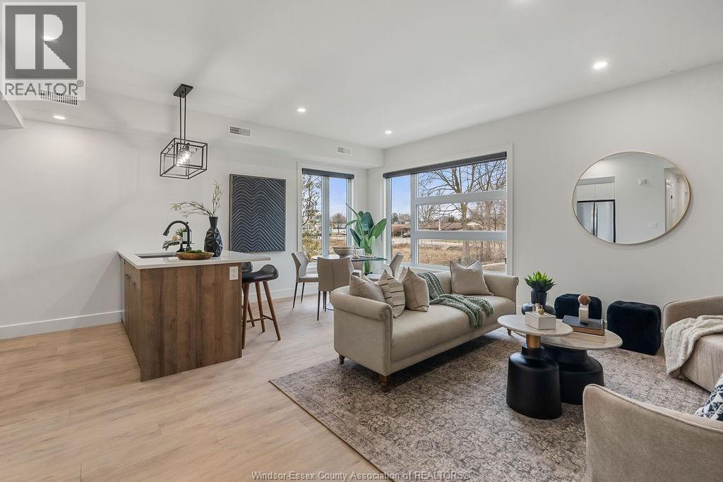 3871 Howard Unit# 201, Windsor, Ontario  N9G 1N6 - Photo 2 - 26006459