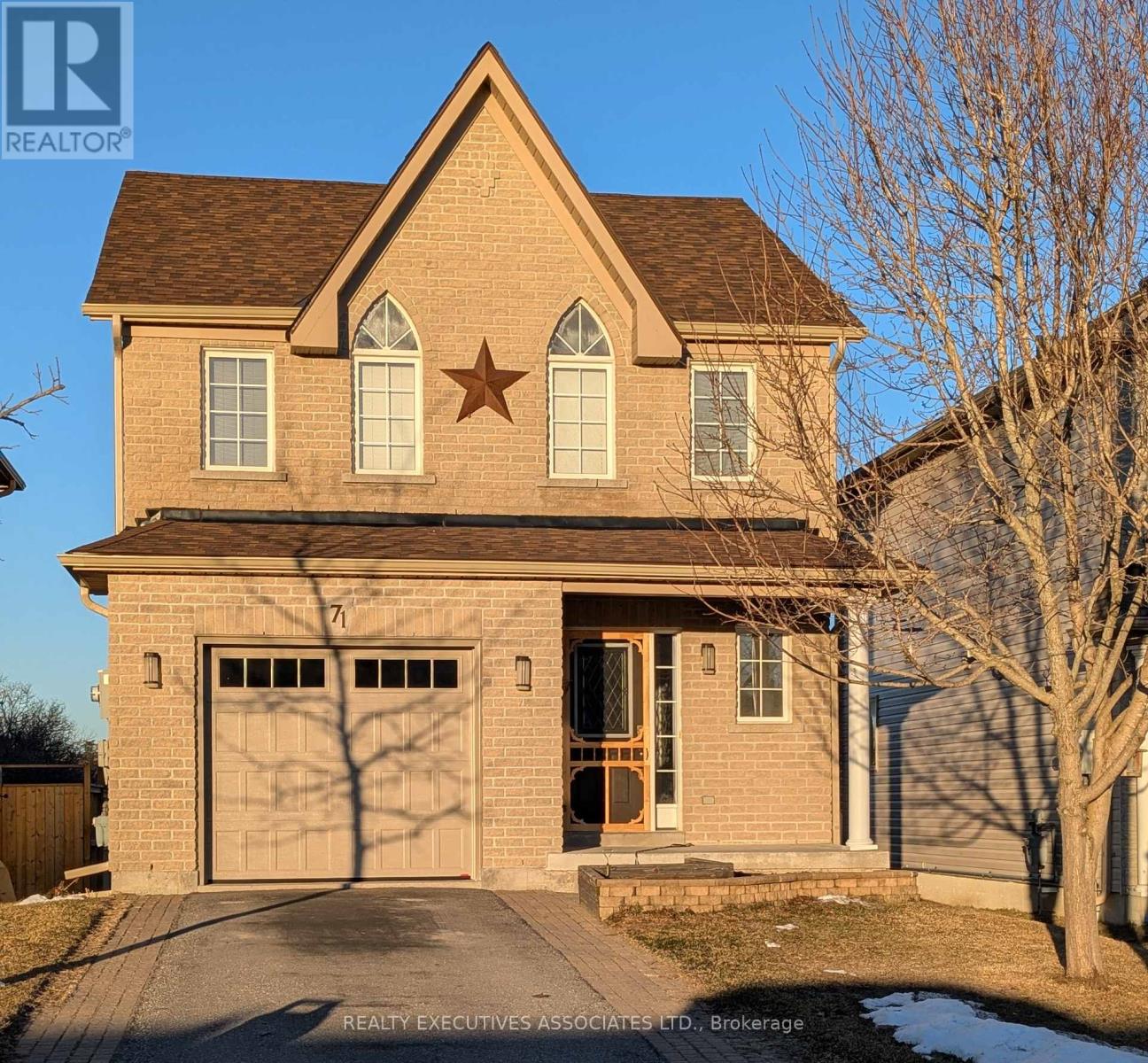 71 TRUAX STREET, Kawartha Lakes, Ontario