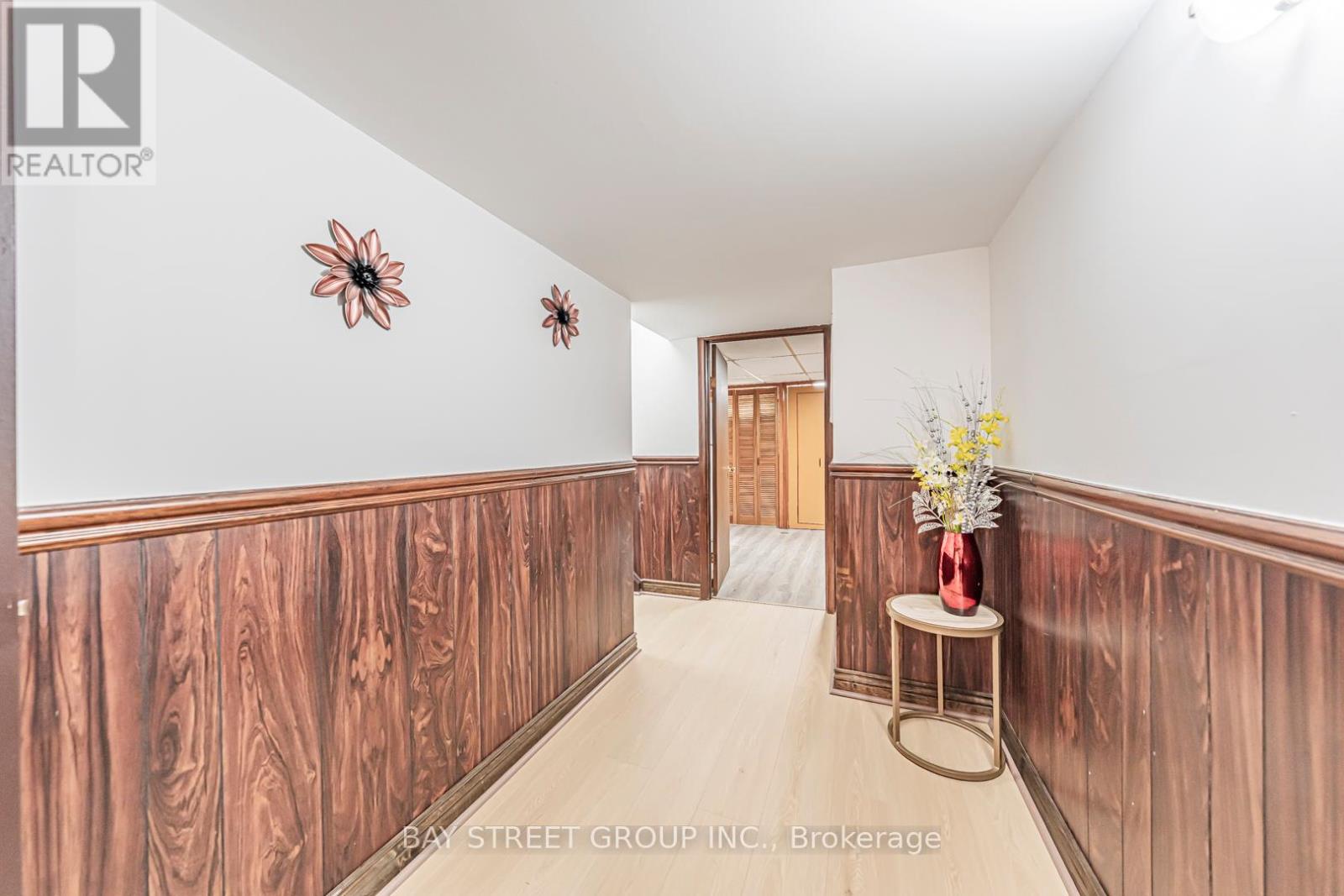 4 Sir Brandiles Place, Markham, Ontario  L3P 2Z5 - Photo 29 - N12874266