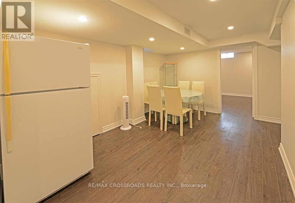 48 Ayhart Street, Markham, Ontario  L6E 1H4 - Photo 21 - N12932806